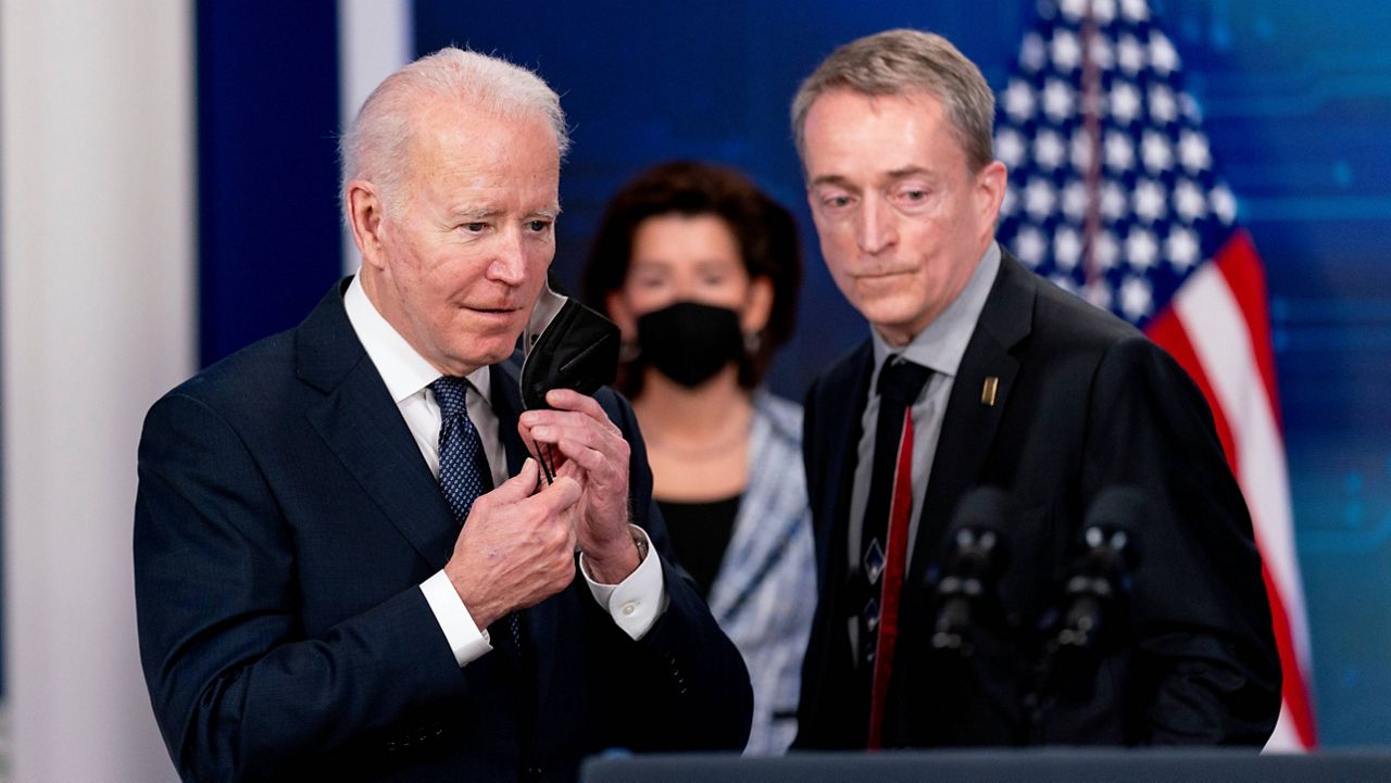 joe biden et intel